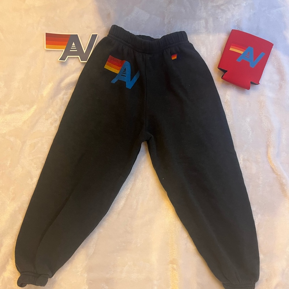 - NWT Aviator Nation Logo Sweatpants Kids Size 2